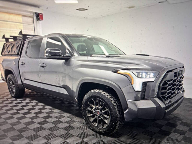 2024 Toyota Tundra Limited HV