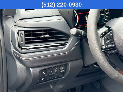 2025 Subaru Forester Touring Hybrid