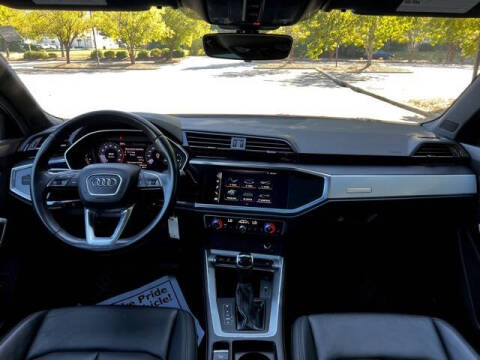 2021 Audi Q3 quattro Premium 40 TFSI