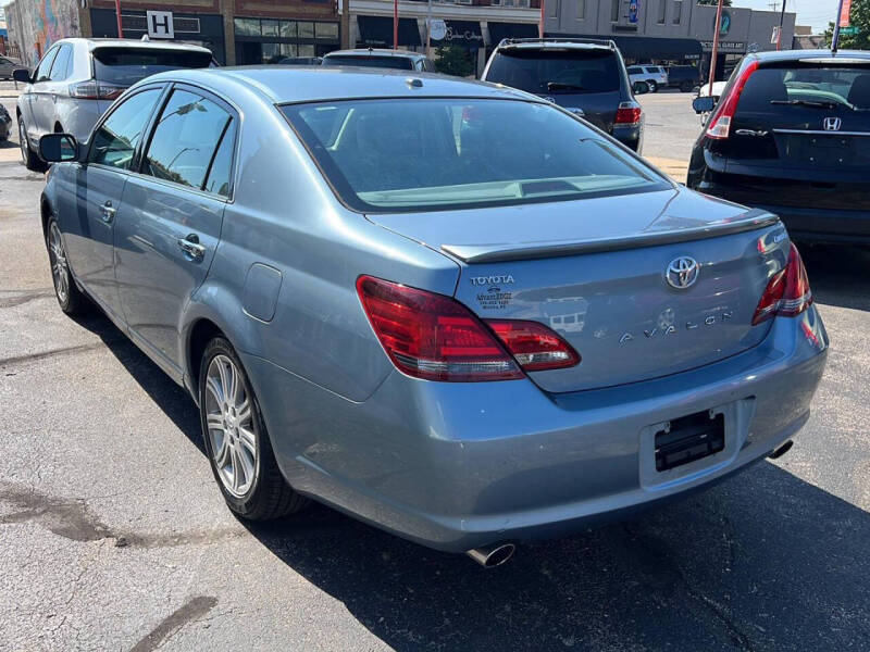 2010 Toyota Avalon Limited