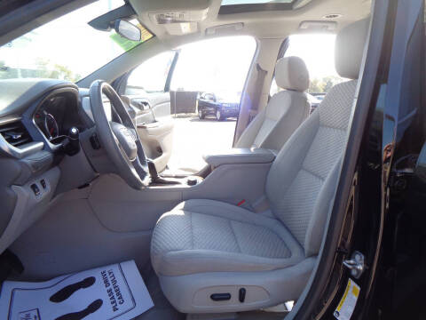 2018 GMC Acadia SLE-2