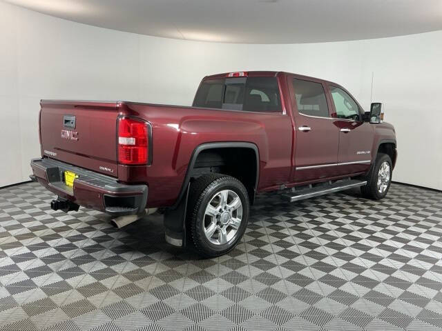 2017 GMC Sierra 2500HD Denali