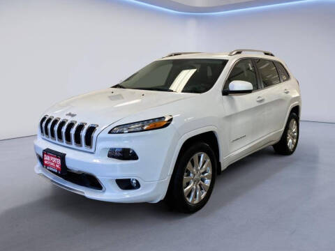2018 Jeep Cherokee for sale at DAN PORTER MOTORS in Dickinson ND