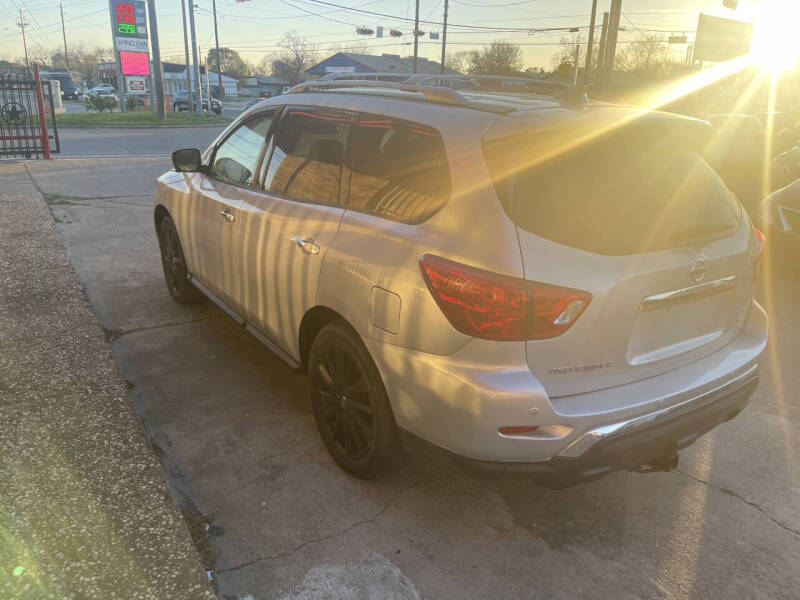 2019 Nissan Pathfinder