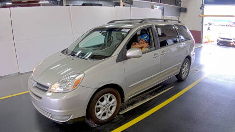 2004 Toyota Sienna for sale at Angelo's Auto Sales in Lowellville OH