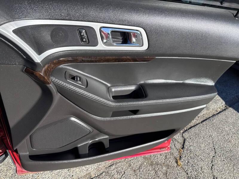 2011 Ford Explorer Limited