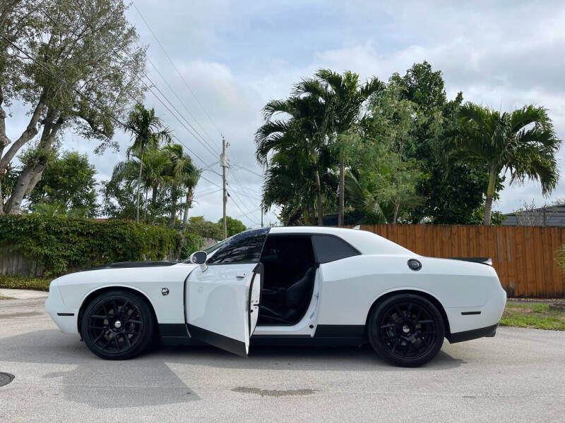 2015 Dodge Challenger R/T Scat Pack