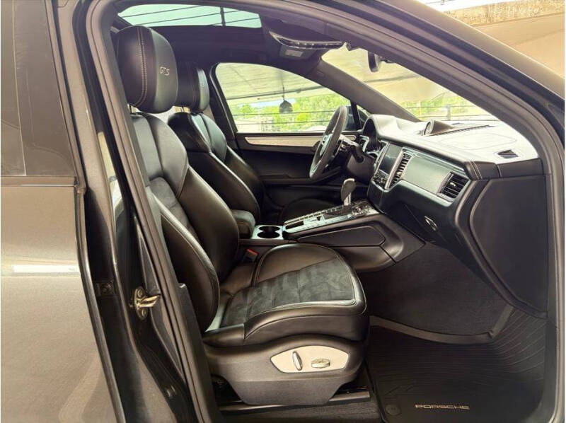 2018 Porsche Macan GTS