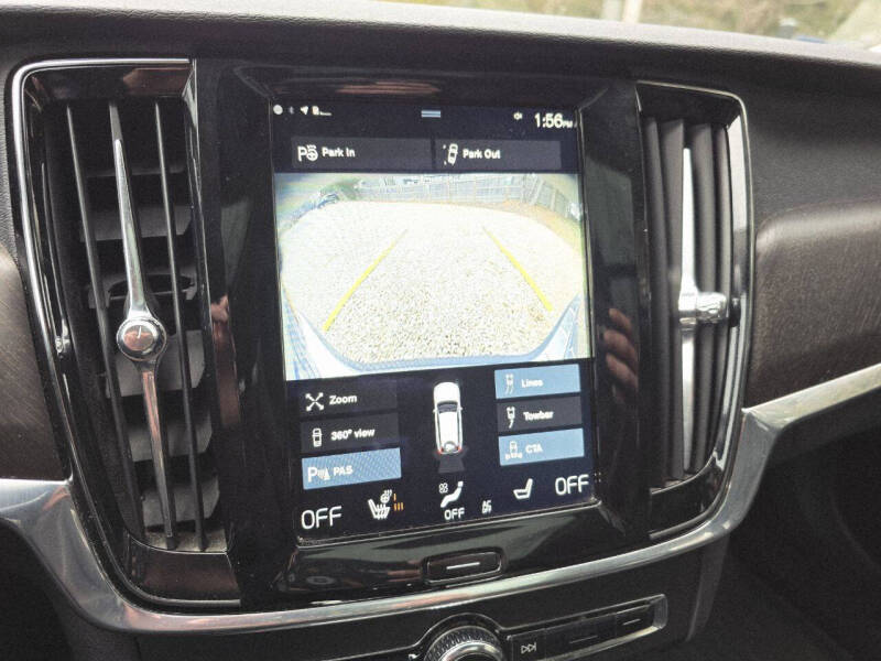 2018 Volvo V90 Cross Country T6