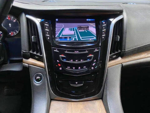 2017 Cadillac Escalade ESV Premium Luxury