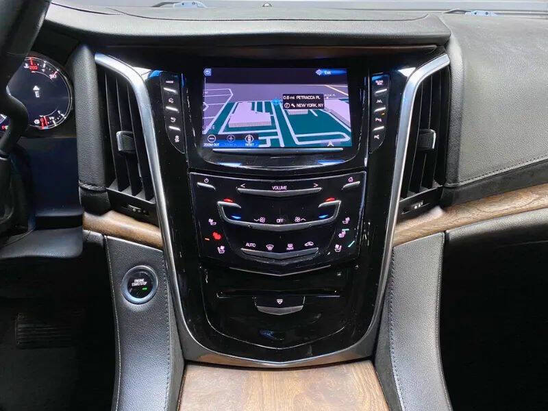 2017 Cadillac Escalade ESV Premium Luxury