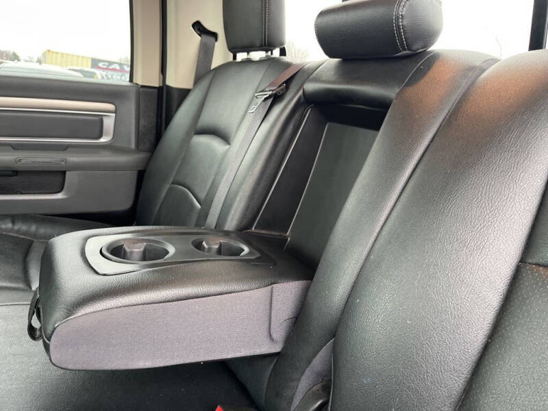 2016 RAM 1500 Big Horn