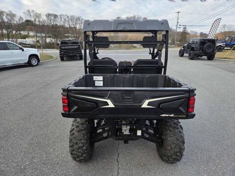 2025 Massimo Buck 450