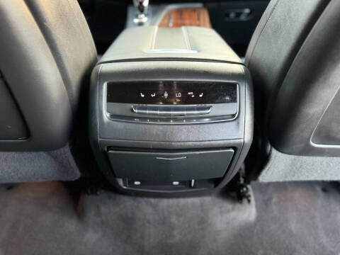 2022 Cadillac Escalade ESV Luxury