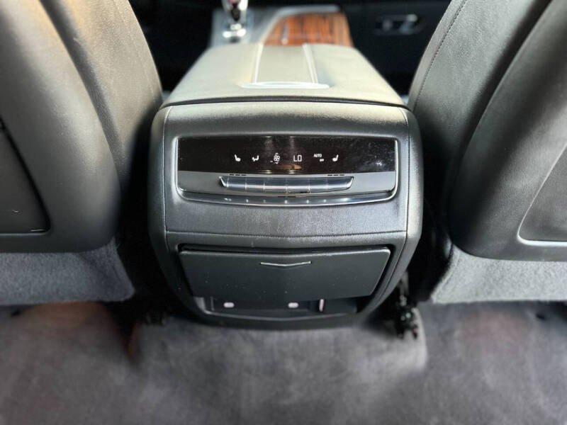 2022 Cadillac Escalade ESV Luxury