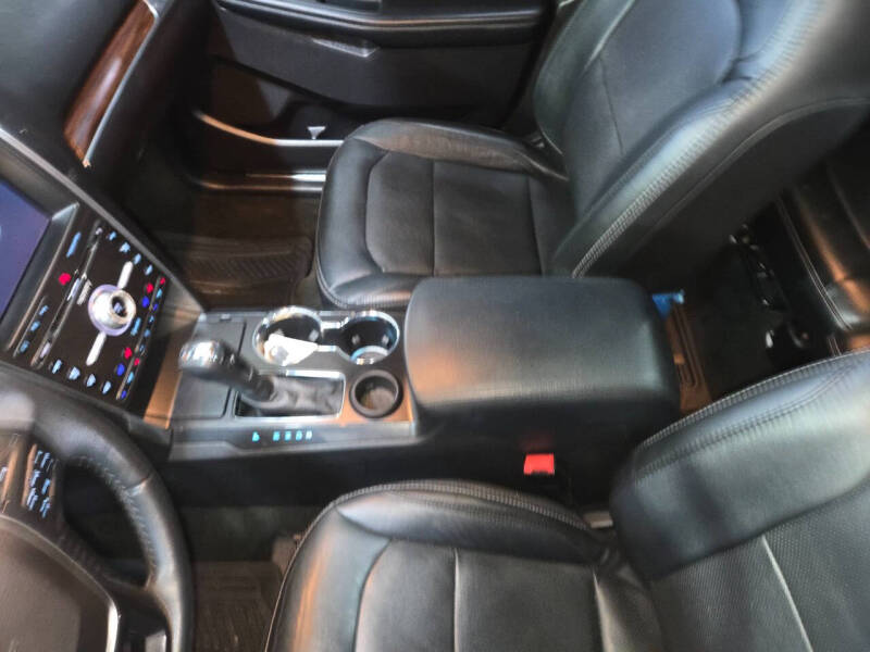 2017 Ford Explorer Limited