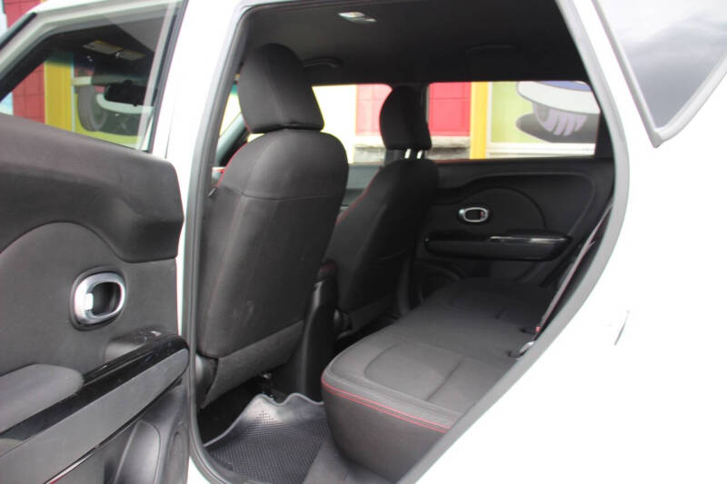 2014 Kia Soul +