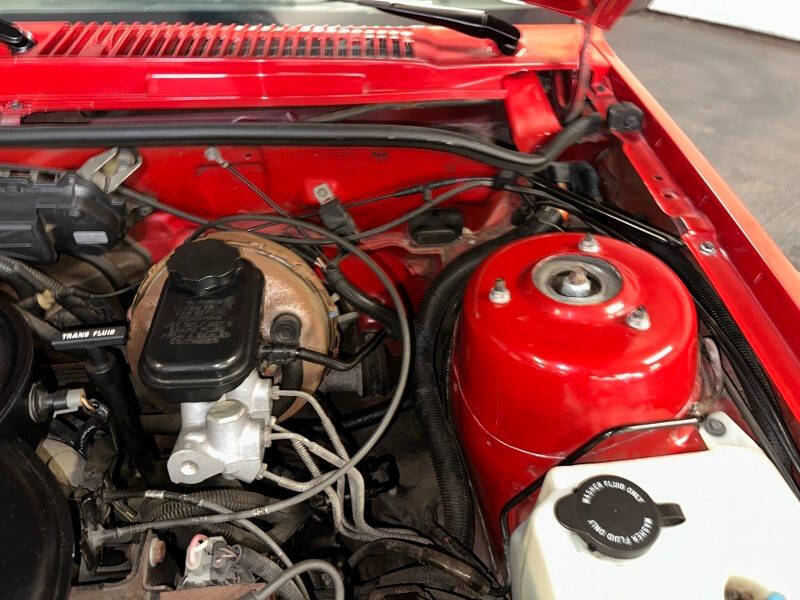 1991 Pontiac Sunbird LE