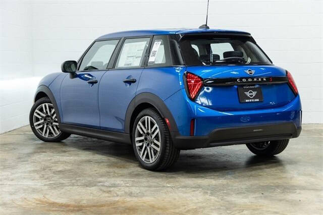 2025 MINI Hardtop 4 Door