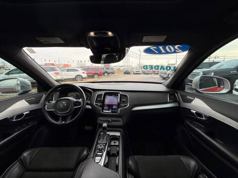 2017 Volvo XC90 T5 R-Design