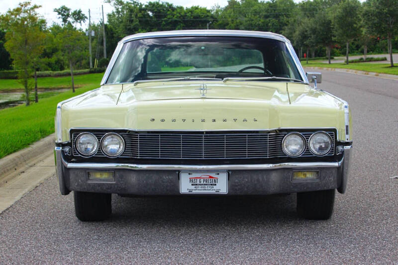 1967 Lincoln Continental