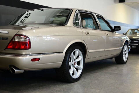 1999 Jaguar XJR