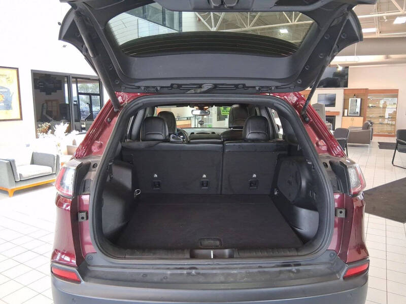 2021 Jeep Cherokee 80th Anniversary Edition