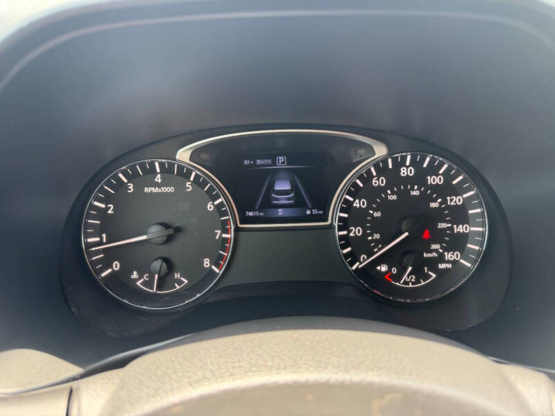 2020 Nissan Pathfinder S