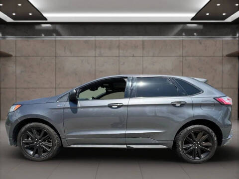 2021 Ford Edge