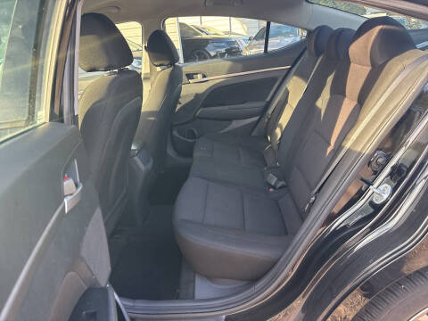 2019 Hyundai Elantra SEL