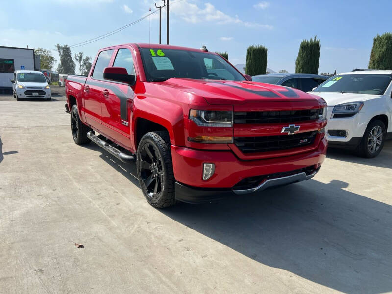 2016 Chevrolet Silverado 1500 LT photo 3