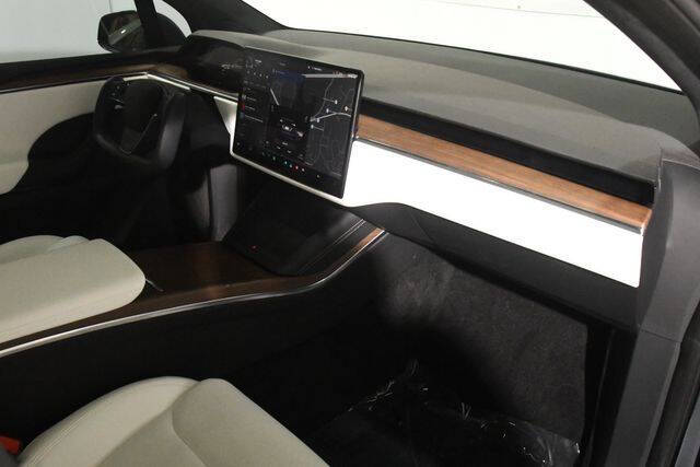2023 Tesla Model X