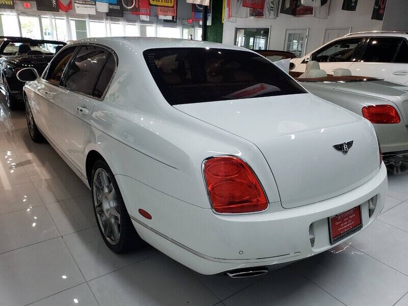 2010 Bentley Continental 9