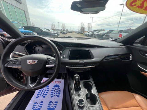 2023 Cadillac XT4 Sport