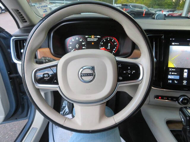 2017 Volvo S90 T6 Inscription