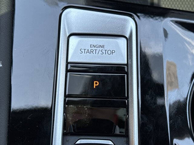 2024 Volkswagen Atlas Cross Sport SEL Premium R-Line 4Motion