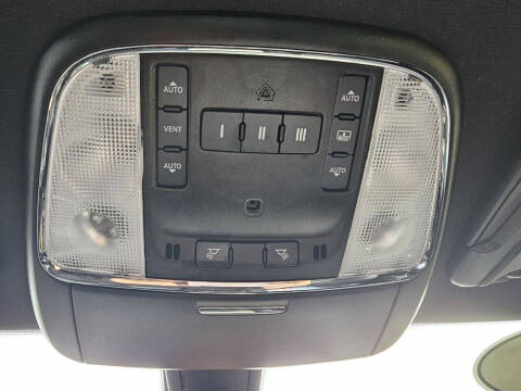 2023 Chrysler 300 S V6