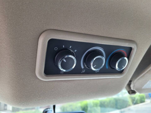 2023 GMC Savana LS 3500