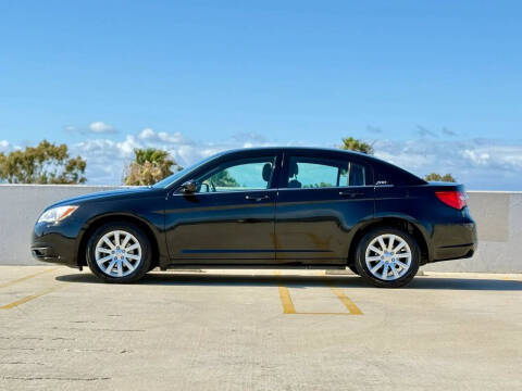 2012 Chrysler 200 Touring