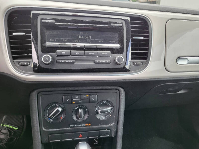 2012 Volkswagen Beetle 2.5L PZEV