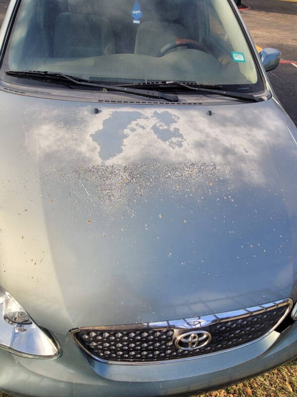 2005 Toyota Corolla LE