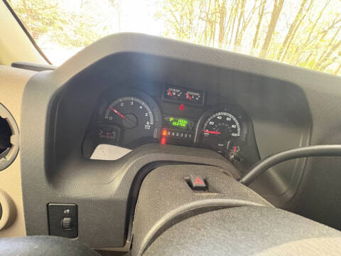 2012 Ford E-450 CHASSIS