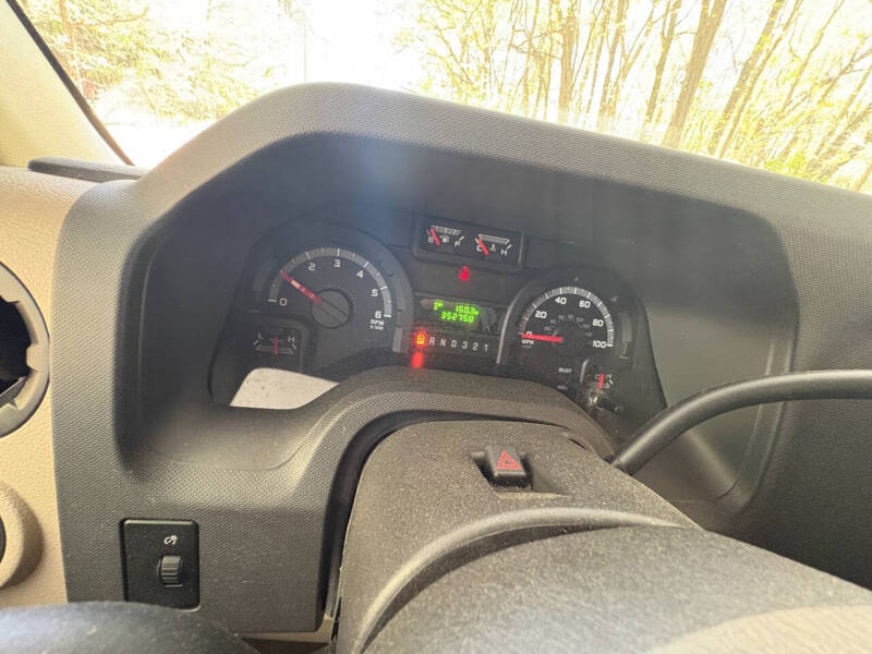 2012 Ford E-450 CHASSIS