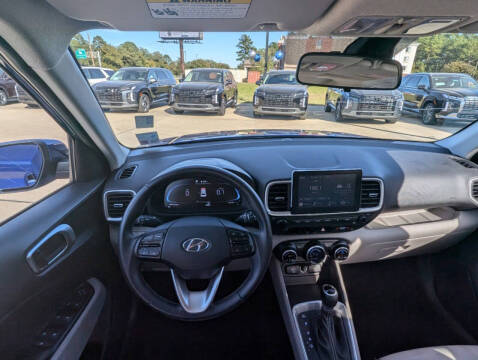 2024 Hyundai Venue SEL