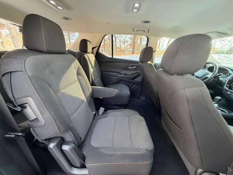2019 Chevrolet Traverse LT Cloth