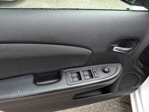 2011 Dodge Avenger Express