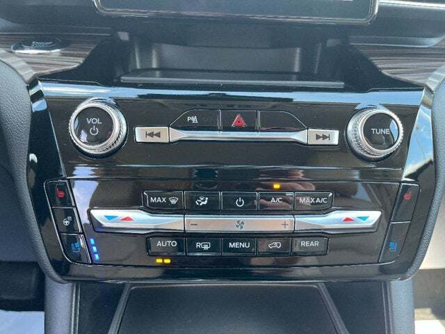 2023 Ford Explorer 43