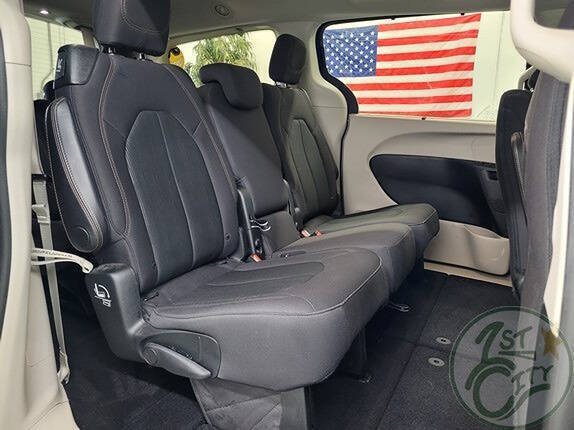 2019 Chrysler Pacifica Touring Plus