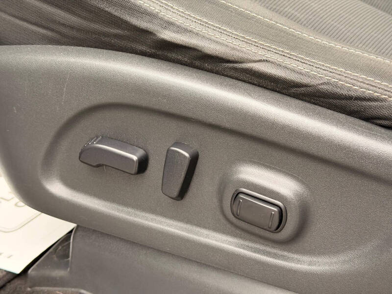 2017 Nissan Titan XD SV