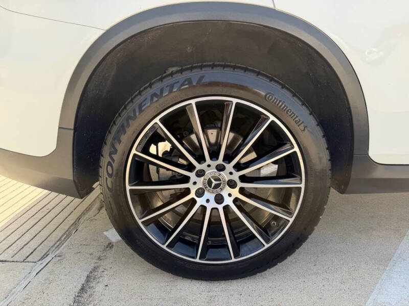 2019 Mercedes-Benz GLC GLC 300